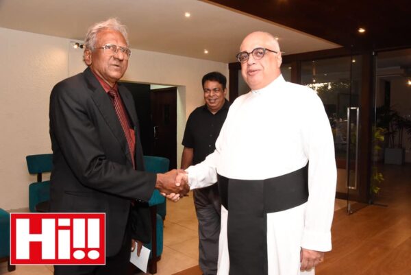 The author, Mevan Pieris greeting Warden Marc Billimoria elanka