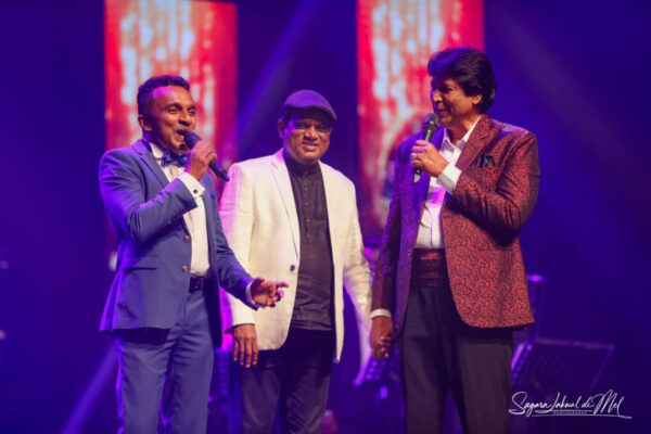 Upul Dharmadasa's Utravel.com Presented a Show of Shows at the Fabulous Nelum Pokuna, Colombo Mahinda Rajapaksha Theatre Reminiscence of the 70’s with Mahesh Denipitiya and Friends (Photos by Sagara Lakmal de Mel)