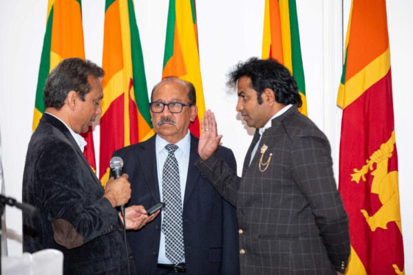 SLASC President Michael Kurera and President Elect Niroshan Kahawatte before the ceremony