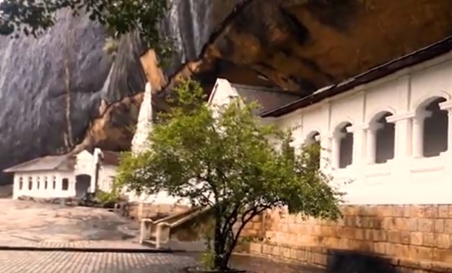 Dambulla Cave temple