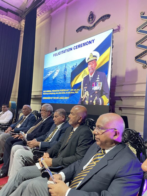 Photos from the Facilitation to 7th Royalist to become Navy Commander- Admiral Ravindra Chandrasiri Wijegunaratne - eLanka (3)