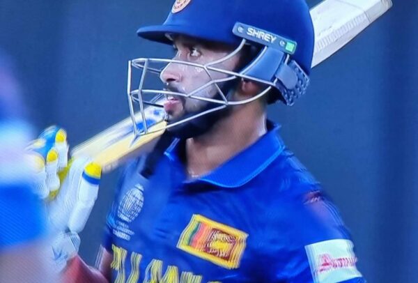 Sri Lanka stutter in warm up games but may still provide some fireworks.  - BY TREVINE RODRIGO IN MELBOURNE.  (eLanka Sports editor) - eLanka (2)