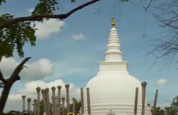Thuparama in Anuradhapura-eLanka