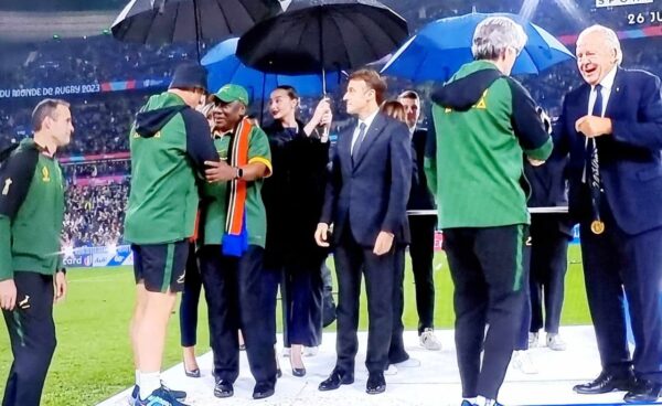 Undermanned All Blacks undone by ferocious Springboks.   One point nail biter makes South Africa the only four time World Cup winner. - BY TREVINE RODRIGO IN MELBOURNE.  (eLanka Sports editor)
