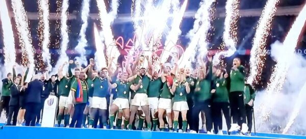 Undermanned All Blacks undone by ferocious Springboks.   One point nail biter makes South Africa the only four time World Cup winner. - BY TREVINE RODRIGO IN MELBOURNE.  (eLanka Sports editor)