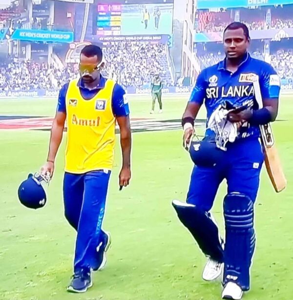 Bangladesh and questionable umpiring make for a sad day in cricketing history.  Sr Lanka bow out of World Cup. - BY TREVINE RODRIGO IN MELBOURNE.  (Elanka Sports Editor).