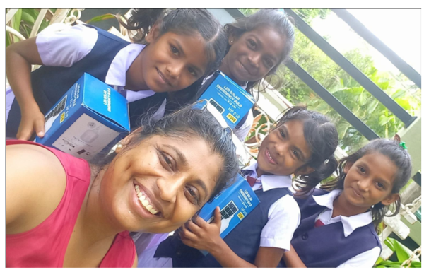 පිරුණු කුසක්- පිරුණු හිසක්.