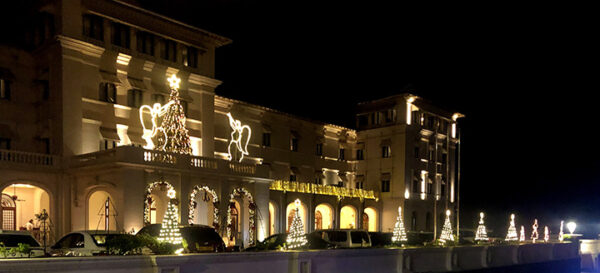 A drive to Galle Face last night - Some X Mas delights