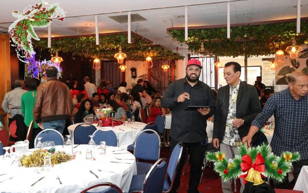 Sandown Regency presents Christmas with Noeline & Friends - Photos thanks to Johann Jayasinha