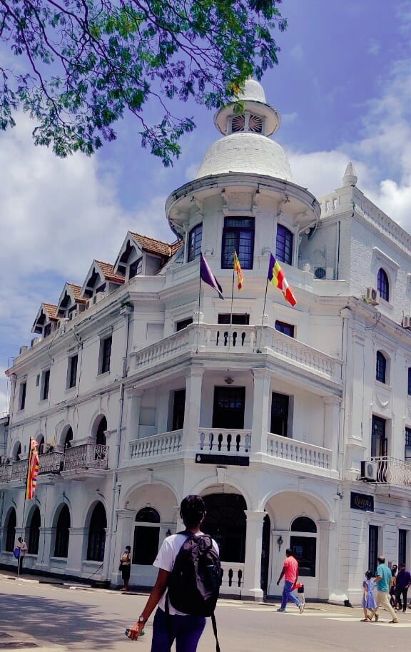 Queens Hotel Kandy-eLanka