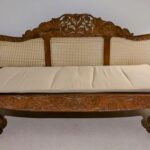 Traditional Sri Lankan sofa (kavichchiya) for Sale 