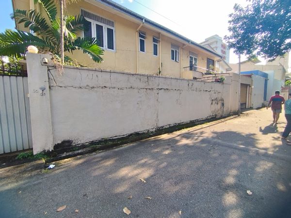 Prime Land with House for sale- Colombo 7