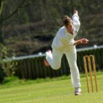 Promising Sri Lankan girl with a freakish bowling action-eLanka