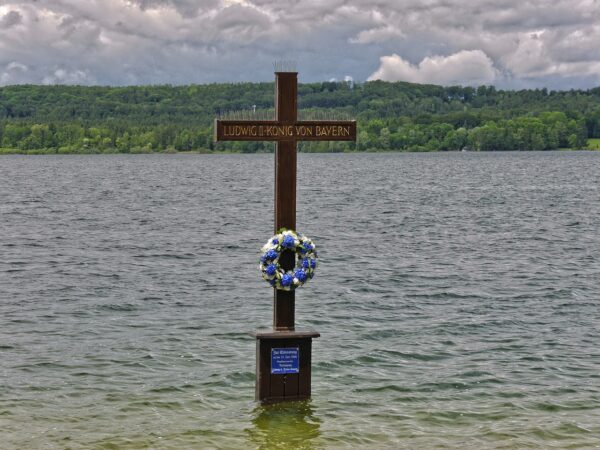 death anniversary-eLanka