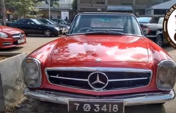 Old Classic Cars in Srilanka