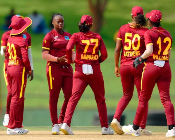 Sri Lanka women stamp their authority in Windies rout. - By TREVINE RODRIGO IN MELBOURNE.  (eLanka Sports Editor)