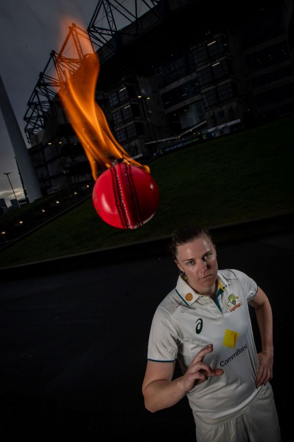 Countdown to historic Ashes Day