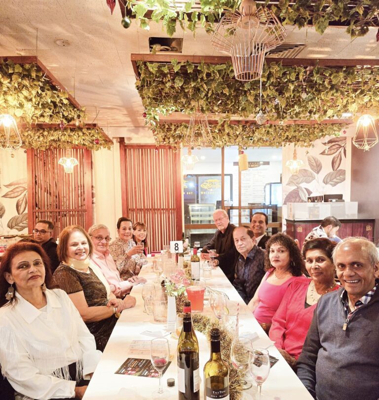Country band Western Whiskey introduction to Sri Lankan dance goers in Melbourne for their superb Country and Western music. – By Trevine Rodrigo