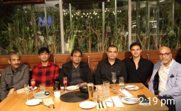 Shenal Rajapakse showed off his talent at a entertaining 21 birthday celebration at Trinco Bar and restaurant in Rowille - By Trevine Rodrigo