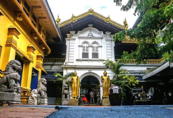 Gangaramaya Temple