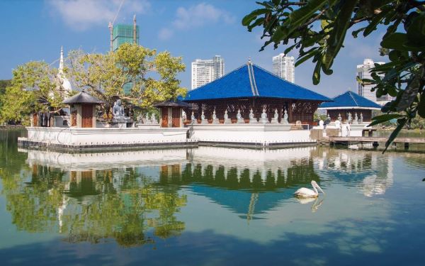 Gangaramaya Temple