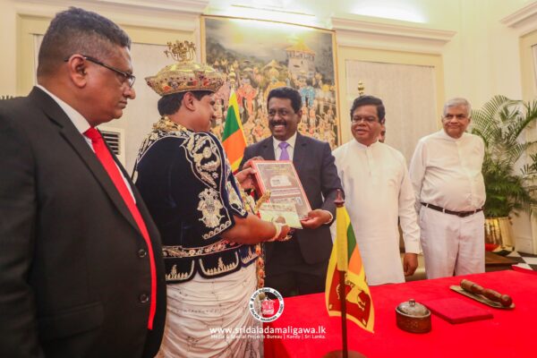 Story of the stamp- alleged to be the longest in the world - By L.B.Senaratne