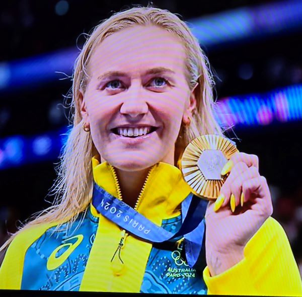 Triumphant Aussies return home to heroes welcome after best ever Olympic success.  – BY TREVINE RODRIGO IN MELBOURNE.  (eLanka Sports Editor)