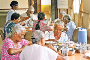 Meerigama Elders home