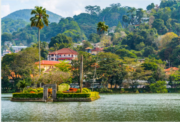 Sacred City of Kandy-eLanka
