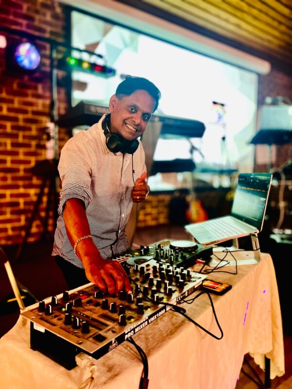 Old Josephians' Association of NSW - Christmas Carols and Dance - Photos thanks to Shehan Fernando of Brad & Kiara Radio Show