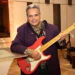 Roger Menezes Back To Regale Sri Lankans