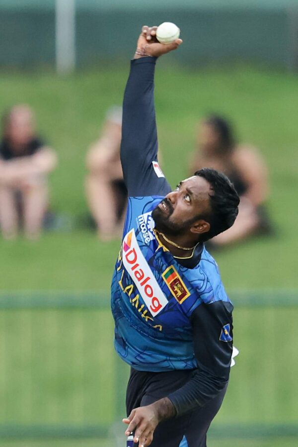 SRI LANKA'S DOMINO EFFECT CONTINUES AS THEY SQUANDER ANOTHER POSSIBLE WIN