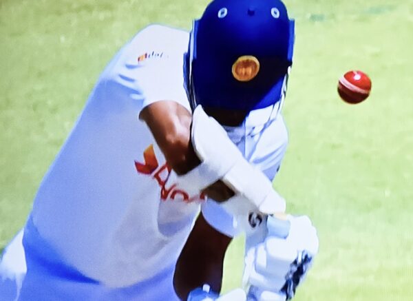 South Africa jump to number two with comprehensive thrashing of Sri Lanka. Humbled Lankans tumble from number three spot (1)