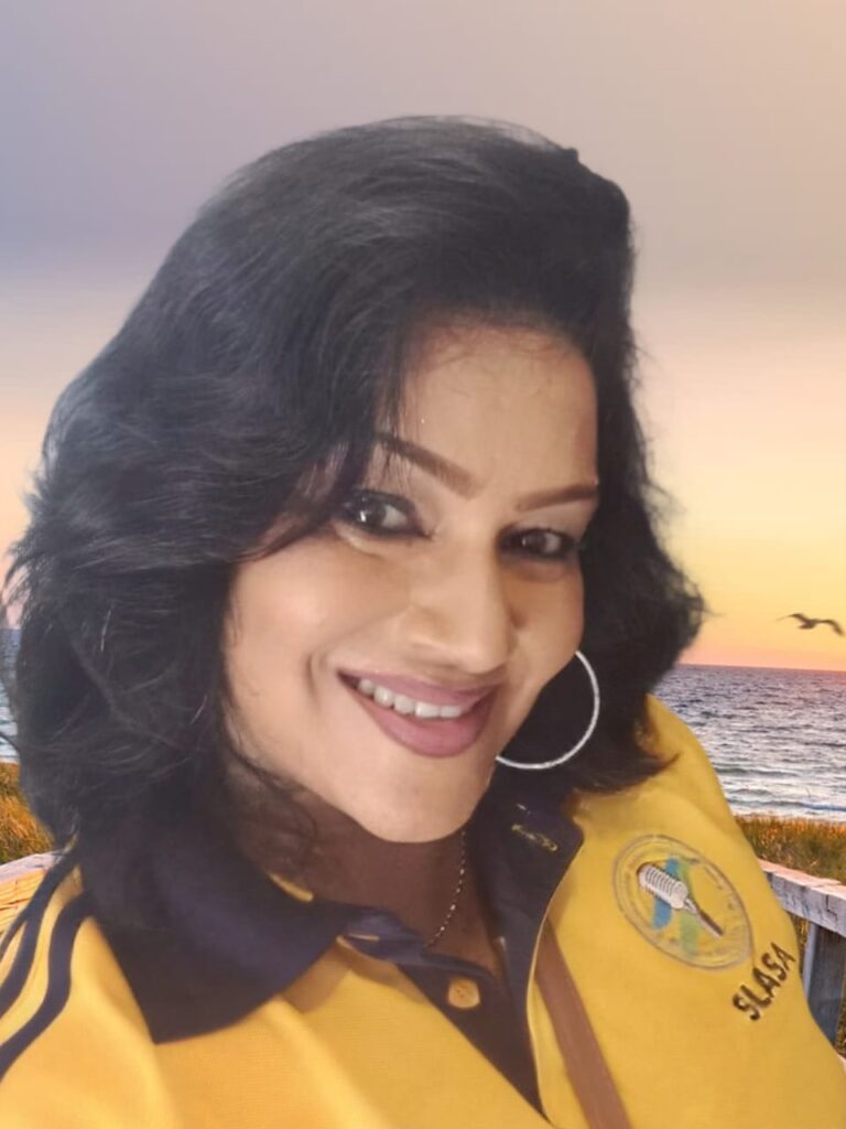 Manik Chandrika :Well Known versatile singer with a tonal decorated voice for over five decades – By Sunil Thenabadu