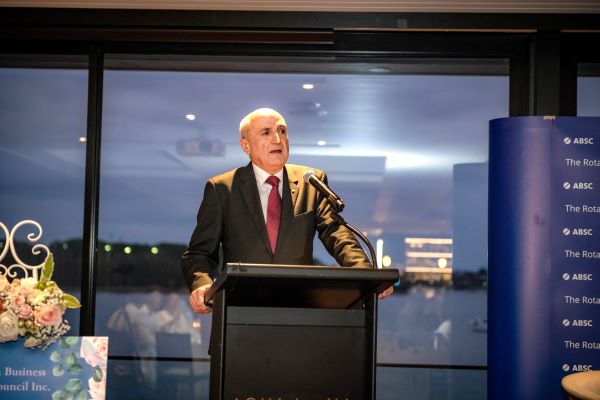 Dr. Joseph Rizk AM (CEO Managing Director, Arab Bank Australia Ltd.)
