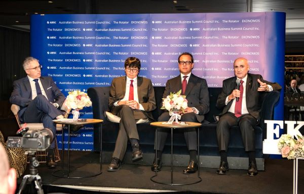ABSC INC. HOLDS MEDIA CONFERENCE AND DINNER TO PROMOTE EKONOMOS, ISSUE 