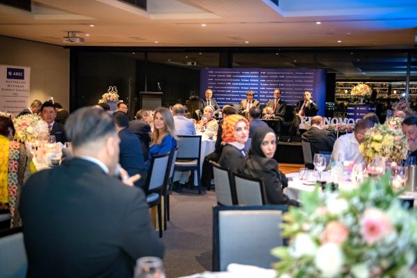 ABSC INC. HOLDS MEDIA CONFERENCE AND DINNER TO PROMOTE EKONOMOS, ISSUE 