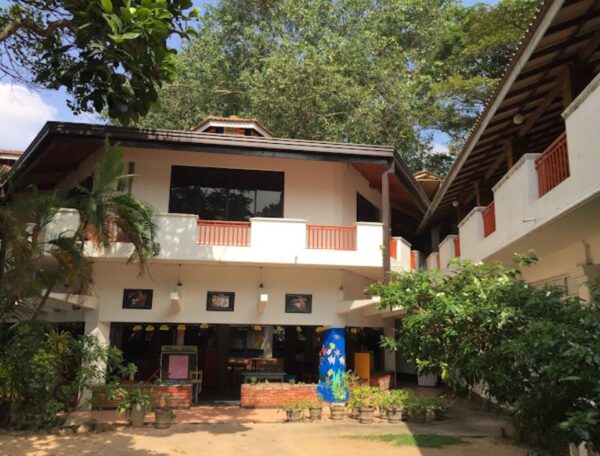 පැල්පොල විපස්සි නාහිමි