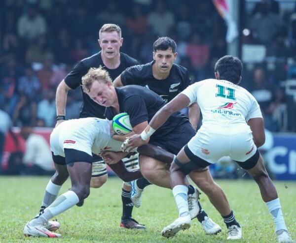 'Small Blacks' give Tuskers a Rugby lesson at Nittawela. Brilliant running rugby reduces locals to an awesome inspiring experience.  - BY TREVINE RODRIGO IN MELBOURNE.  (eLanka Sports Editor).
