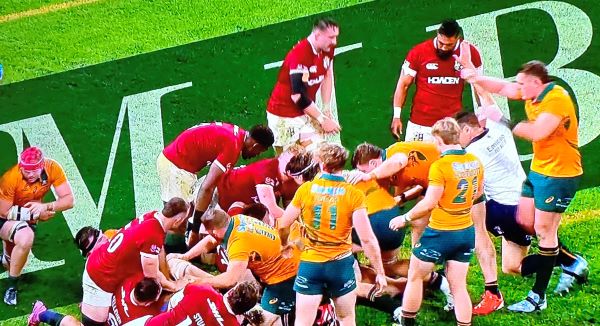 Thinking outside the box is Wallabies key to unsettle Lions in Melbourne.  An upset in Melbourne is in the offing.  – BY TREVINE RODRIGO IN MELBOURNE.   (eLanka Sports Editor).