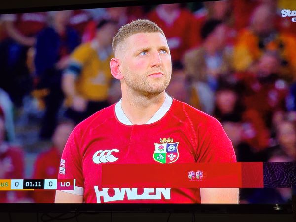 Thinking outside the box is Wallabies key to unsettle Lions in Melbourne. 2