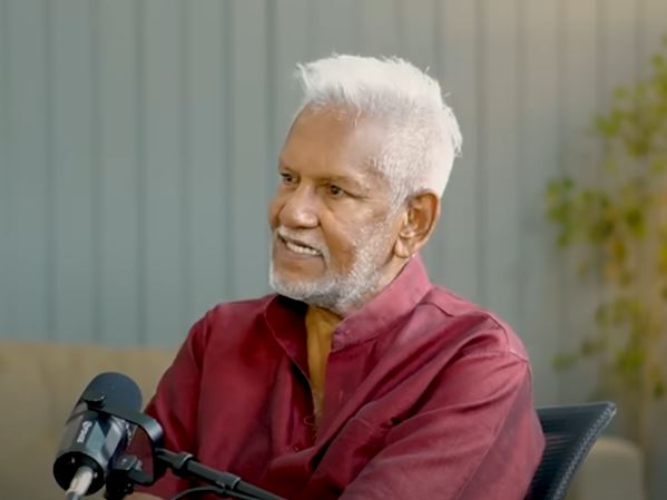 එයාර් ඉන්දියා ගුවන්යානයට මොකද වුණේ?